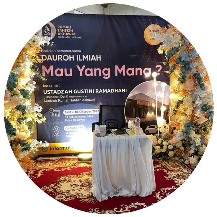 Suasana dauroh ilmiah khusus muslimah di RTA Raudhatul Jannah